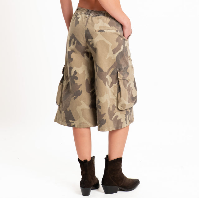 Zeroassoluto-Bermuda cargo camouflage elastico dietro - beige/moro