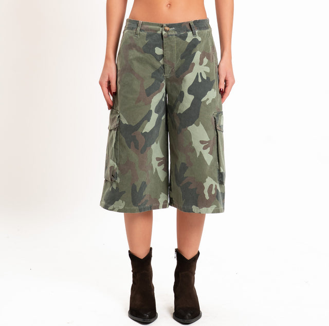 Zeroassoluto-Bermuda cargo camouflage elastico dietro - salvia/moro