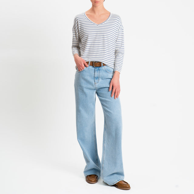 Zeroassoluto-T-shirt scatola a righe scollo v in jersey elasticizzato - panna/jeans