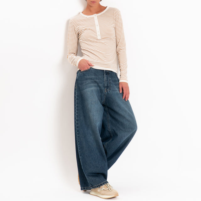 Zeroassoluto-Maglia serafino righe in jersey - panna/beige