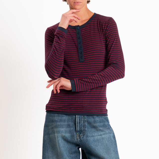 Zeroassoluto-Maglia serafino righe in jersey - vino/blu