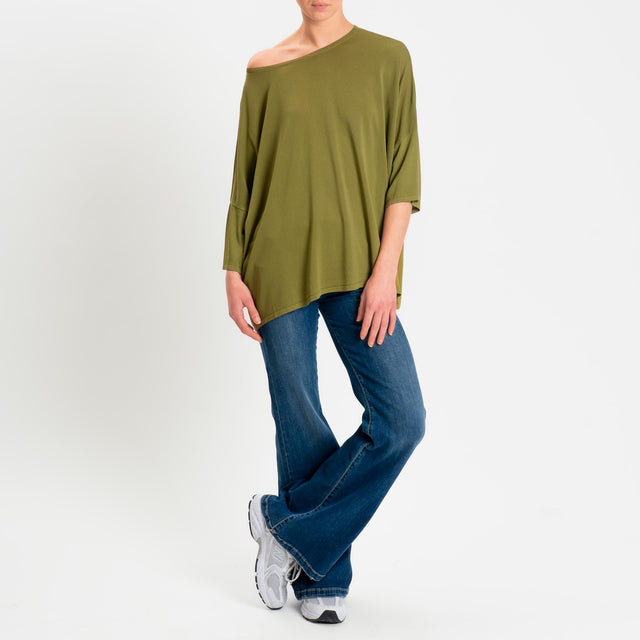 Zeroassoluto-Maglia over scollo barca manica 3/4 - olio