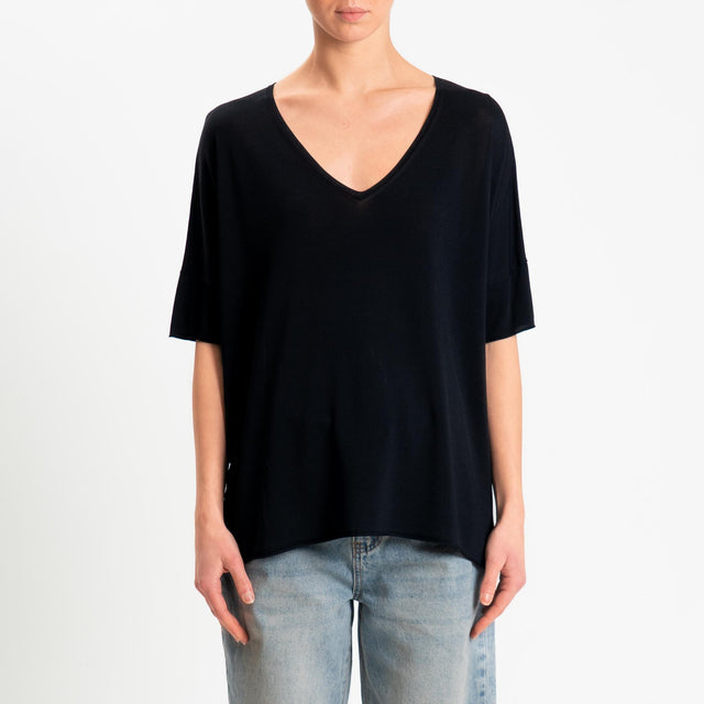 Zeroassoluto-Maglia over scollo v spacchi laterali - nero