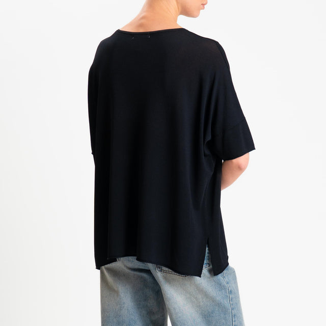 Zeroassoluto-Maglia over scollo v spacchi laterali - nero