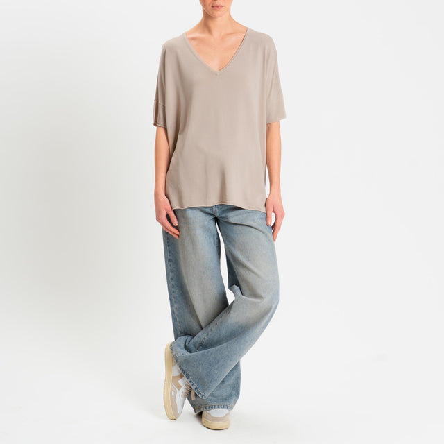 Zeroassoluto-Maglia over scollo v spacchi laterali - sabbia