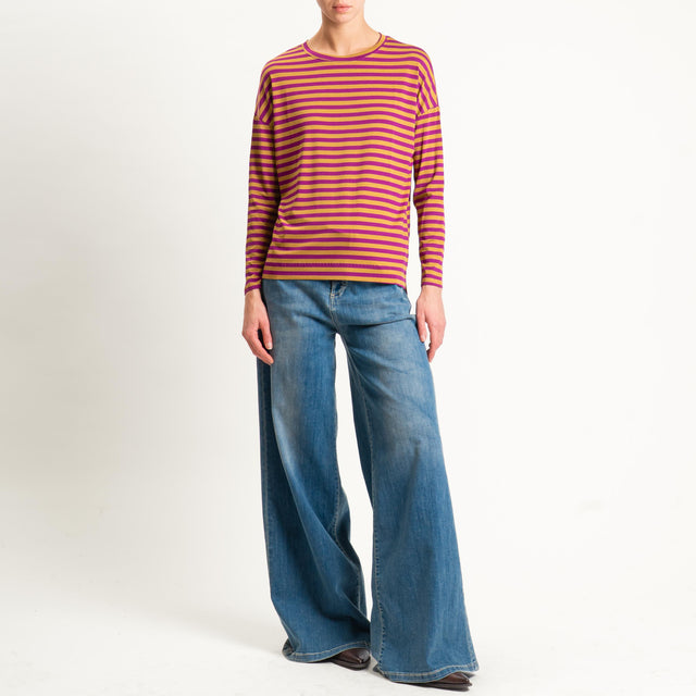 Zeroassoluto- T-shirt a righe scatola in jersey - ciclamino/cuoio