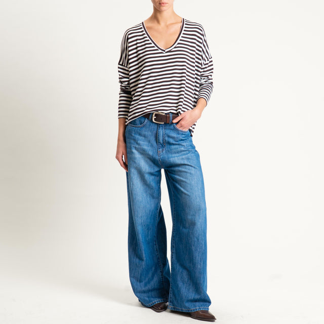 Zeroassoluto-T-shirt a righe scollo a v in jersey - latte/moro