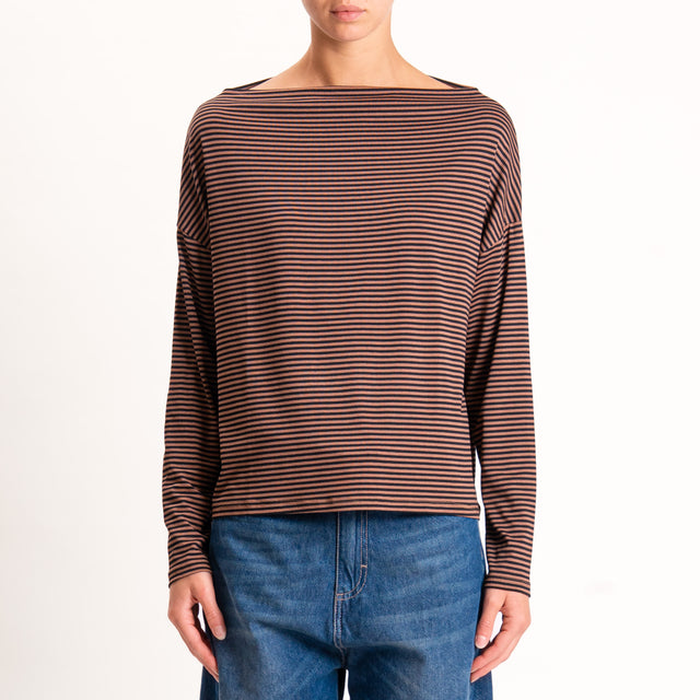 Zeroassoluto-T-shirt CLOE righe in jersey - cuoio/nero