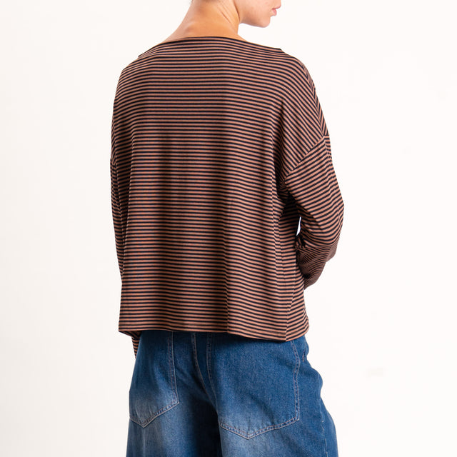 Zeroassoluto-T-shirt CLOE righe in jersey - cuoio/nero
