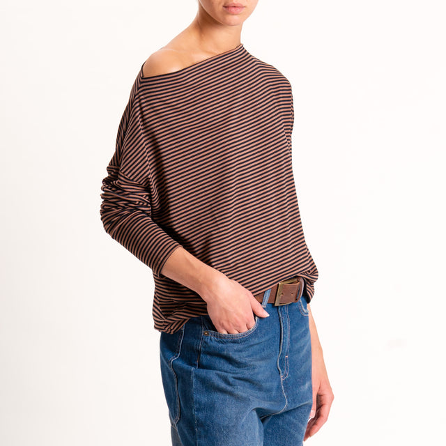 Zeroassoluto-T-shirt CLOE righe in jersey - cuoio/nero