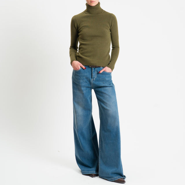 Zeroassoluto-Maglia collo alto doppio filo bordi a coste - olio