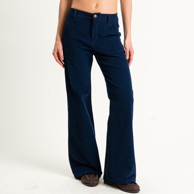 Zeroassoluto-Pantalone LILLY velluto millerighe - blu