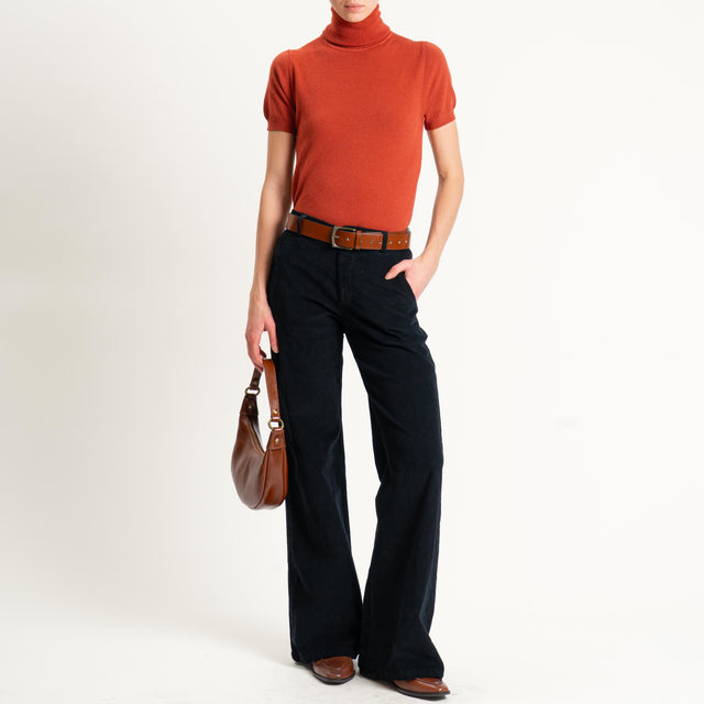 Zeroassoluto-Pantalone LILLY velluto millerighe - nero