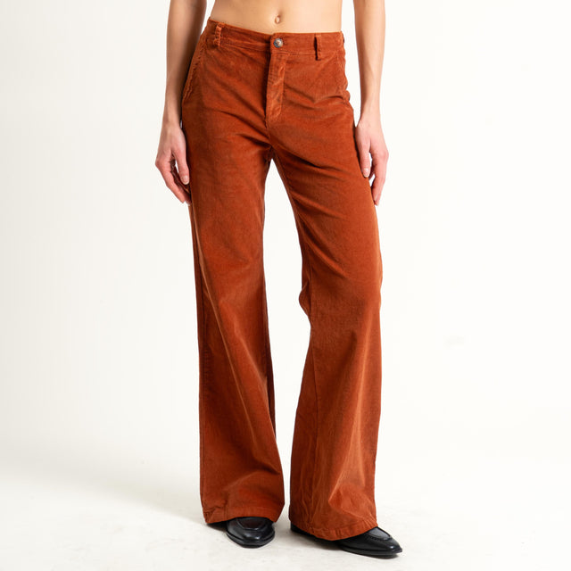Zeroassoluto-Pantalone LILLY velluto millerighe - rust