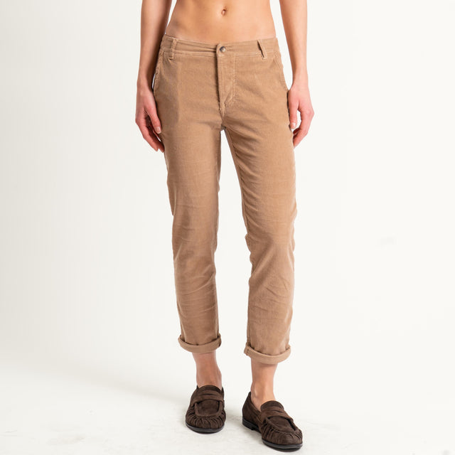 Zeroassoluto-Pantalone LOIS chino velluto millerighe - camel