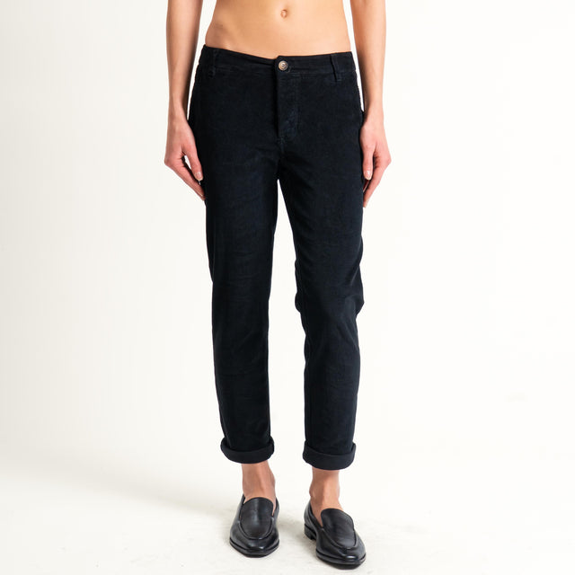 Zeroassoluto-Pantalone LOIS chino velluto millerighe - nero