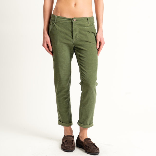 Zeroassoluto-Pantalone LOIS chino velluto millerighe - oliva