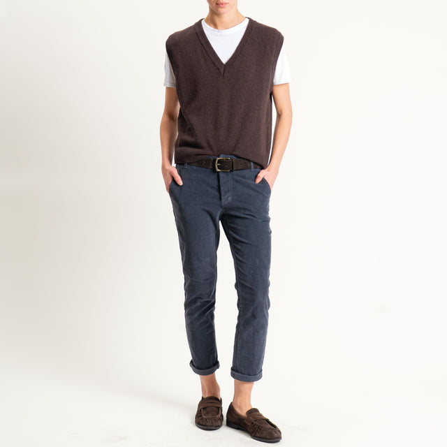 Zeroassoluto-Pantalone LOIS chino velluto millerighe - piombo