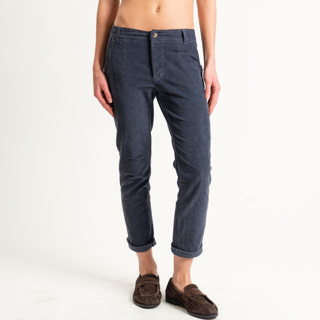 Zeroassoluto-Pantalone LOIS chino velluto millerighe - piombo