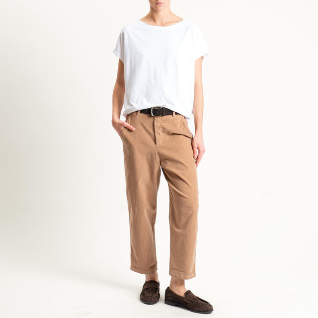 Zeroassoluto-Pantalone LORY velluto millerighe tessuto elasticizzato - camel