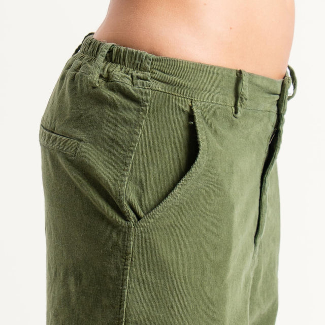 Zeroassoluto-Pantalone LORY velluto millerighe tessuto elasticizzato - oliva