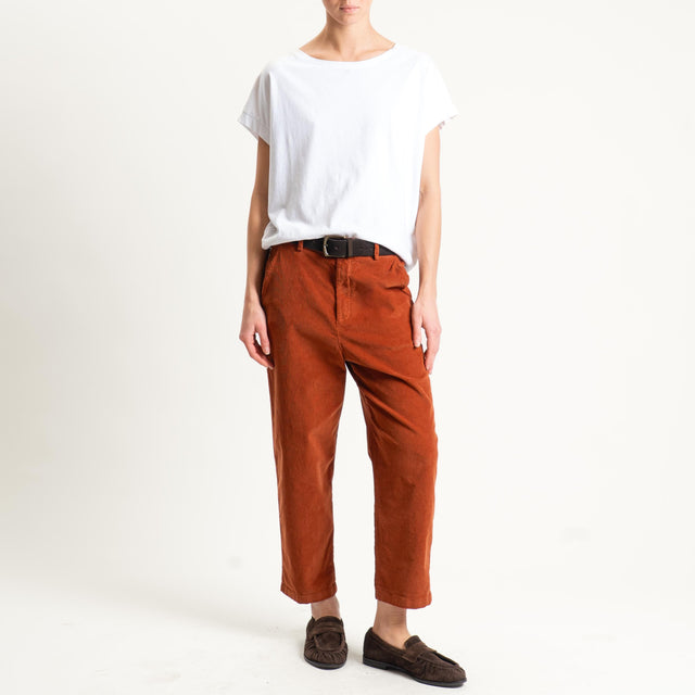 Zeroassoluto-Pantalone LORY velluto millerighe tessuto elasticizzato - rust