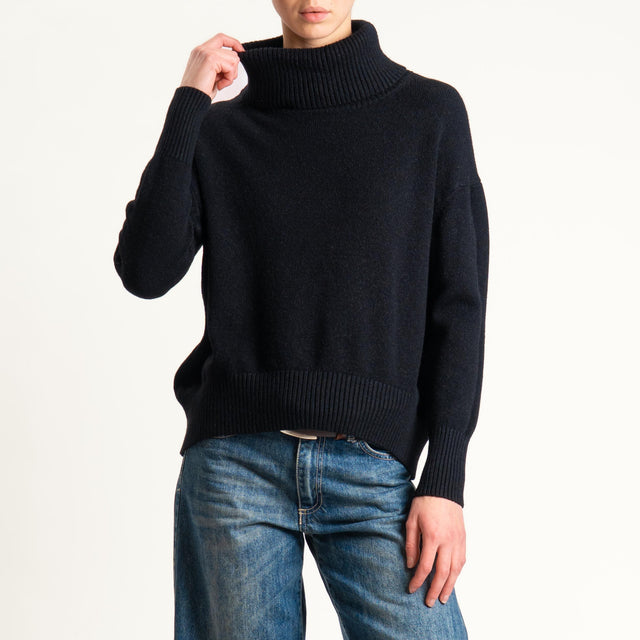 Zeroassoluto-Maglia collo alto - nero