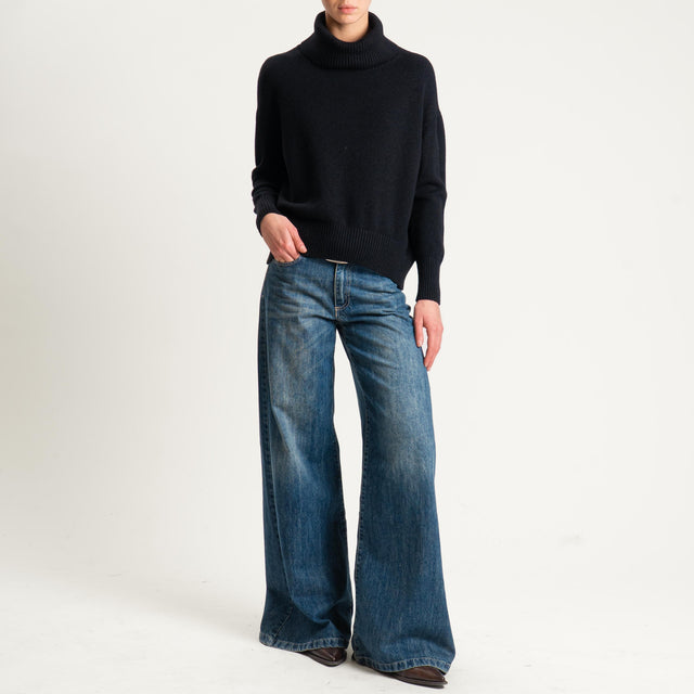 Zeroassoluto-Maglia collo alto - nero