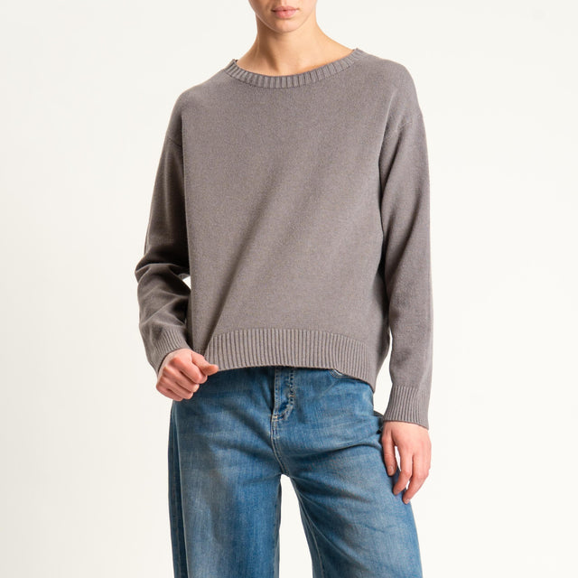 Zeroassoluto-Maglia girocollo spacco dietro - taupe