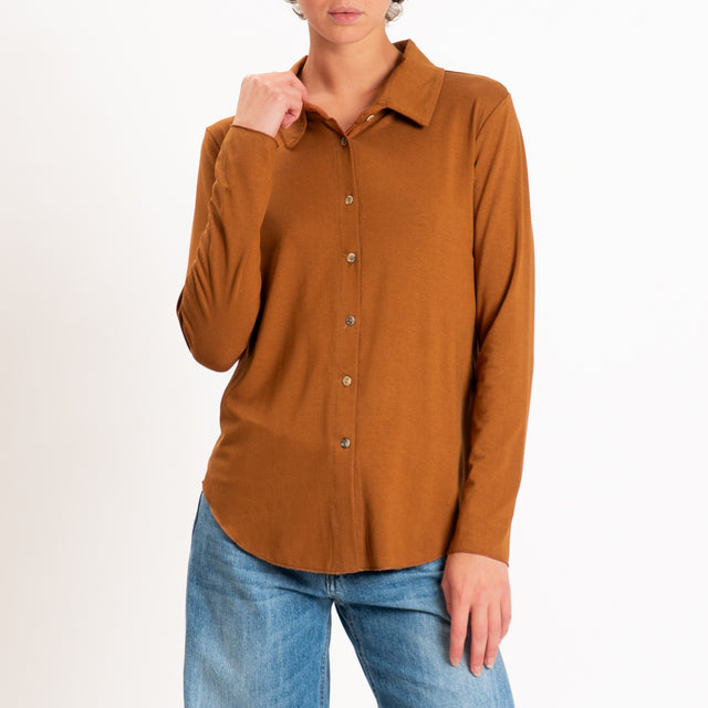 Zeroassoluto-Camicia CARLY in jersey elasticizzato - cuoio