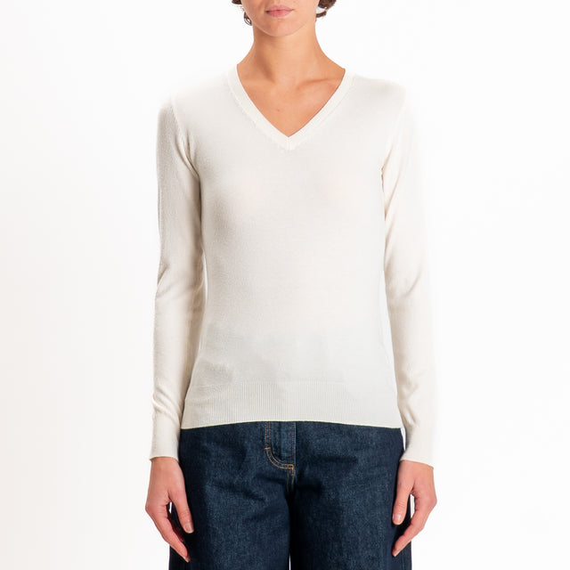 Zeroassoluto-Maglia scollo v bordi a coste - crema