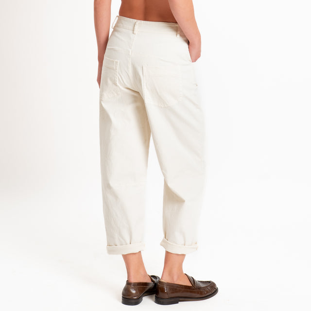 Zeroassoluto-Pantalone LIZ barrel cotone elasticizzato - burro