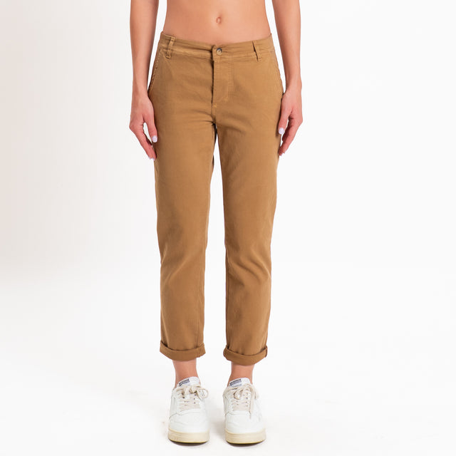 Zeroassoluto-Pantalone LOIS chino elasticizzato - caramel