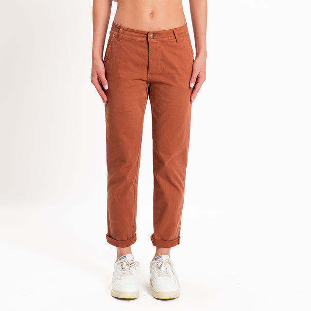 Zeroassoluto-Pantalone LOIS chino elasticizzato - rust
