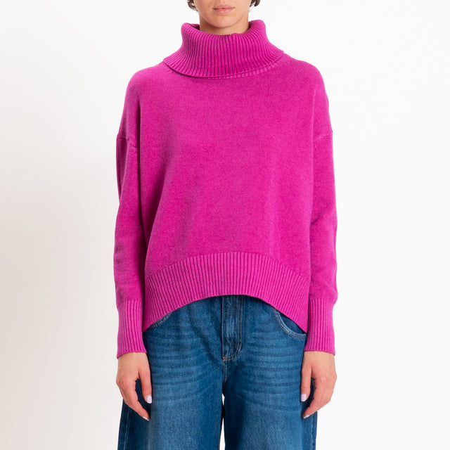 Zeroassoluto-Maglia collo alto - amarena