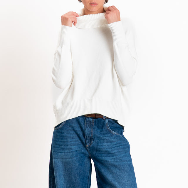 Zeroassoluto-Maglia collo alto - panna