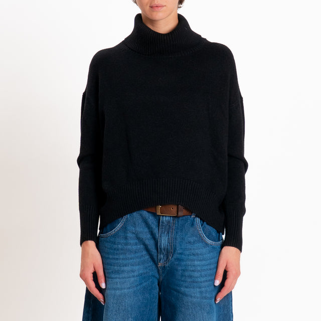 Zeroassoluto-Maglia collo alto - nero