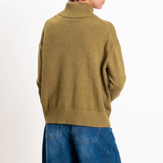 Zeroassoluto-Maglia collo alto - olio
