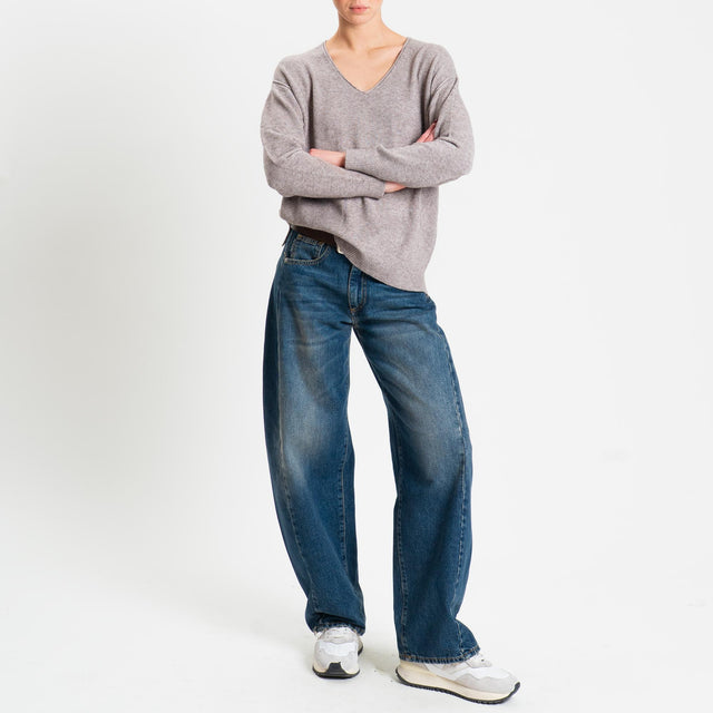 Zeroassoluto-Maglia soft hand scollo v spacchi laterali - taupe