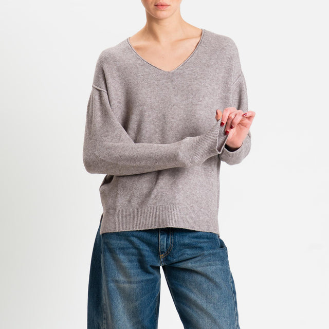 Zeroassoluto-Maglia soft hand scollo v spacchi laterali - taupe