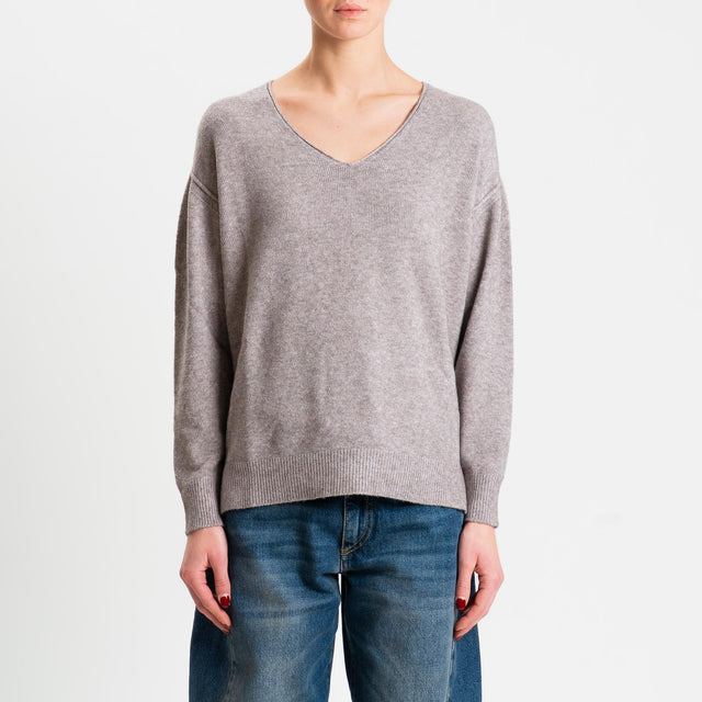 Zeroassoluto-Maglia soft hand scollo v spacchi laterali - taupe