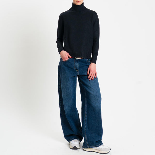 Zeroassoluto-Maglia soft hand collo alto bordi a coste - nero