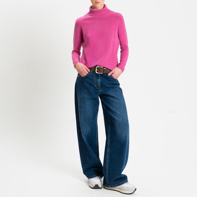 Zeroassoluto-Maglia soft hand collo alto bordi a coste - malva