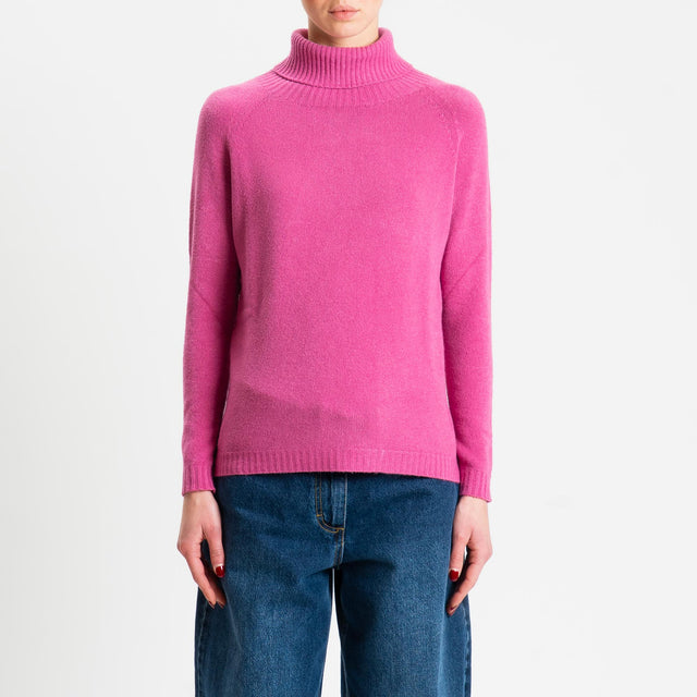 Zeroassoluto-Maglia soft hand collo alto bordi a coste - malva