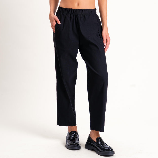 Zeroassoluto-Pantalone BILLY baggy tessuto elastico - nero