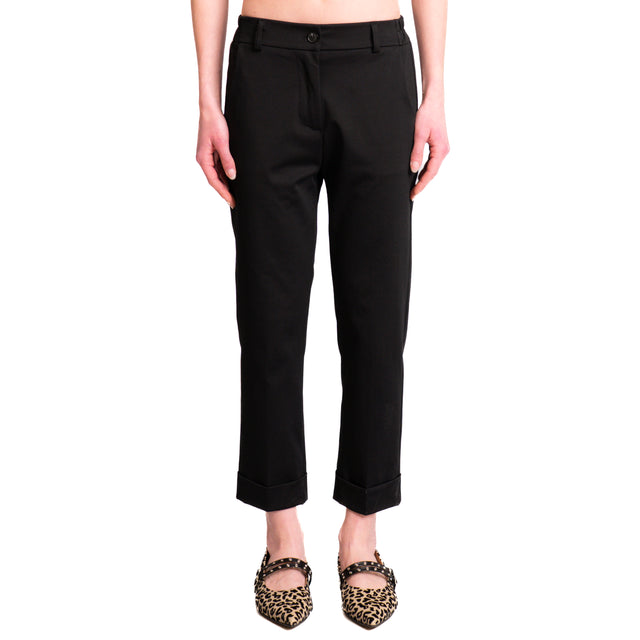 Pantalón Zeroassoluto-BONNY con espalda elástica y dobladillo de punto milanés en la parte inferior - negro