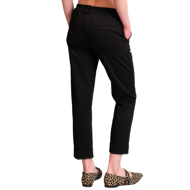Pantalón Zeroassoluto-BONNY con espalda elástica y dobladillo de punto milanés en la parte inferior - negro