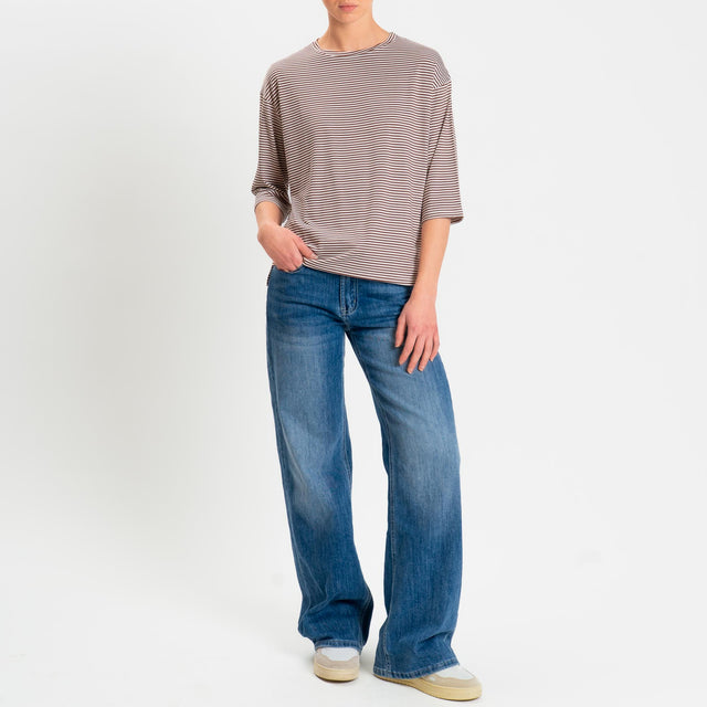 Zeroassoluto-T-shirt CLARY righe in jersey girocollo manica 3/4 - tabacco/latte