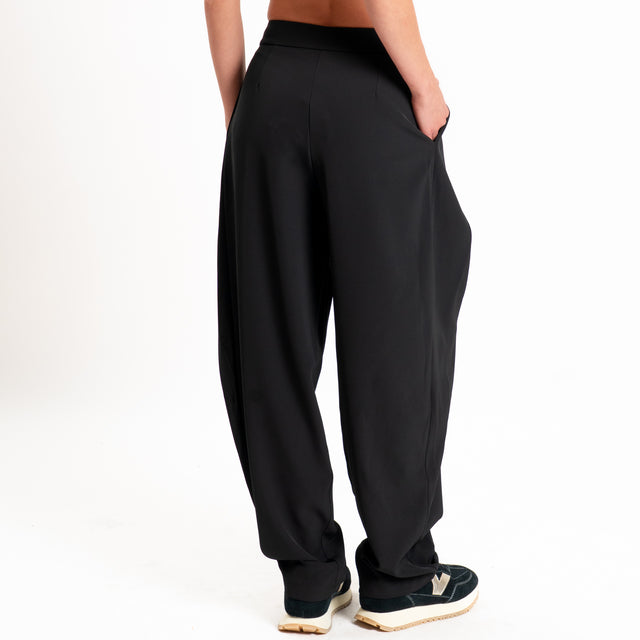 Zeroassoluto-Pantalone balloon con pieghe tessuto fluido - nero