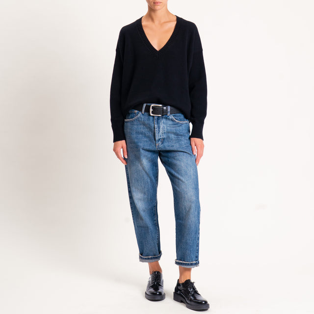 Zeroassoluto-Maglia 100% lana scatola scollo a v - nero